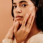 14K Solid Gold Flush Set Natural Diamond Band - Image 3