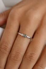 18K Solid Gold Emerald Diamond Toi Et Moi Ring - Image 5