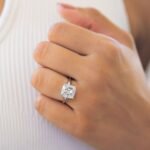 5ct cushion engagement ring, gold engagement ring, lab diamond - Image 2