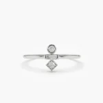 14K Gold Baguette and Round Cut Diamond Ring - Image 3