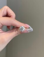 3.5 Carat Round Brilliant Diamond Moissanite Engagement Ring 18karat Gold - Image 2