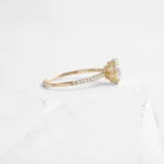 18K Solid Gold Oval Cut Champagne Diamond Ring - Image 3