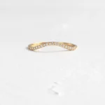 18K Solid Gold Lab-Grown Diamond Custom Curved Wisp Band